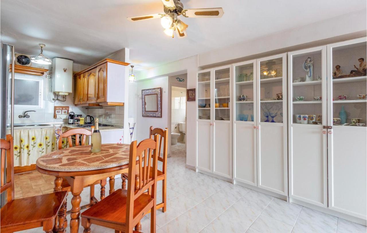 Cozy Apartment In Benalmadena With House Sea View ภายนอก รูปภาพ